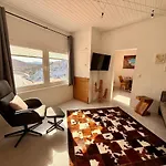 8 Islas Apartment
